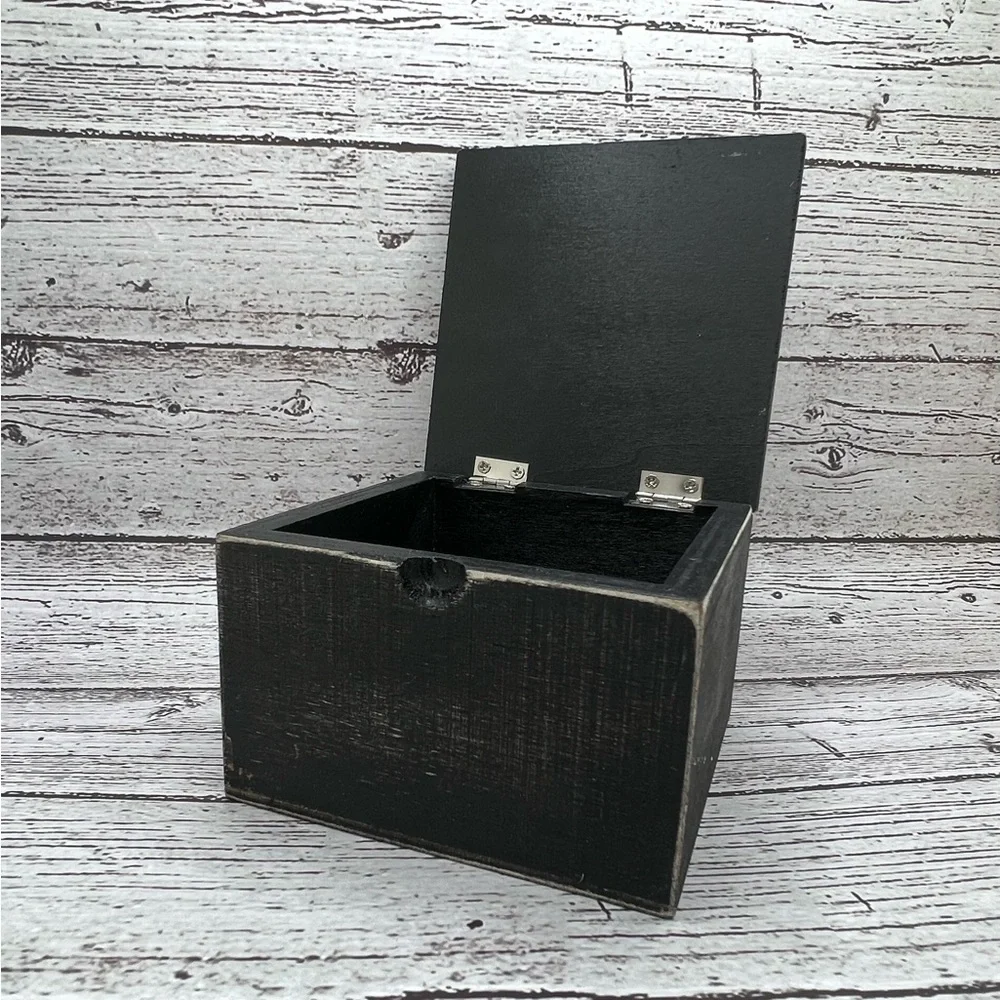 Rustic Keepsake Box - Picture 3 of 3